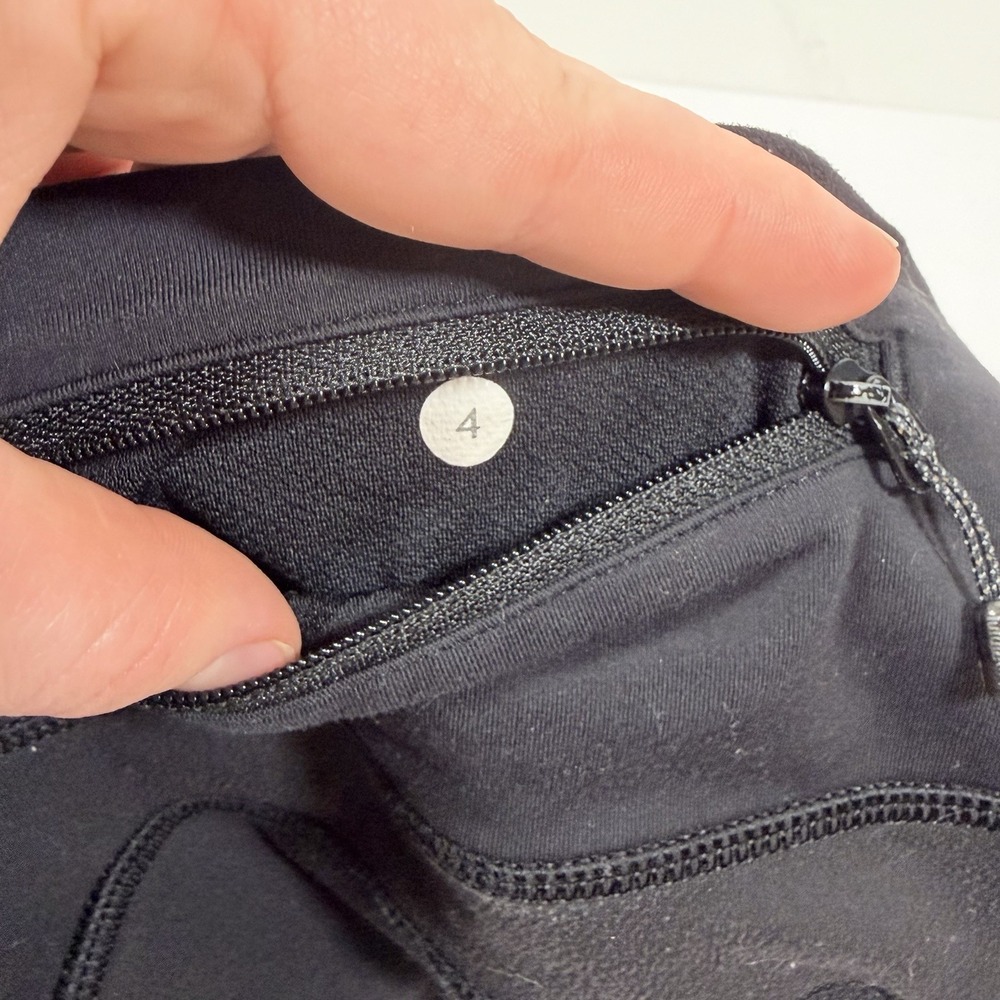 Lululemon Mid Rise Speed Tight V in Heathered Black‎ Leggings Women's Size 4 - Picture 6 of 8